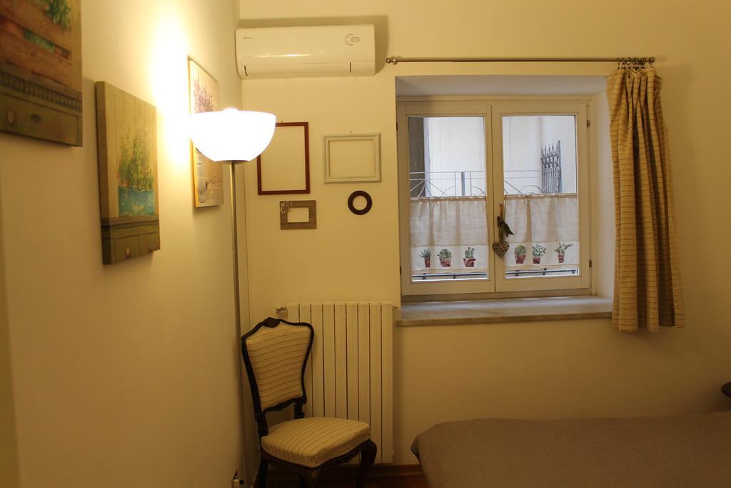 Casa Vacanze Re Umberto I Apartamento Palermo Habitación foto