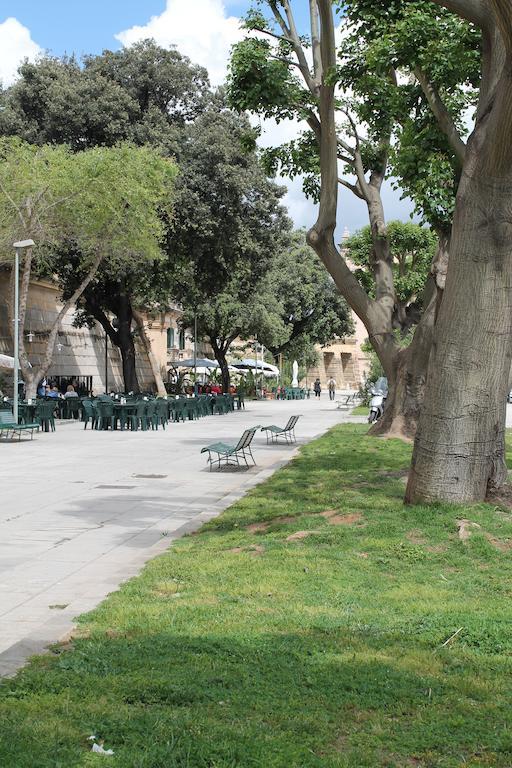 Casa Vacanze Re Umberto I Apartamento Palermo Habitación foto